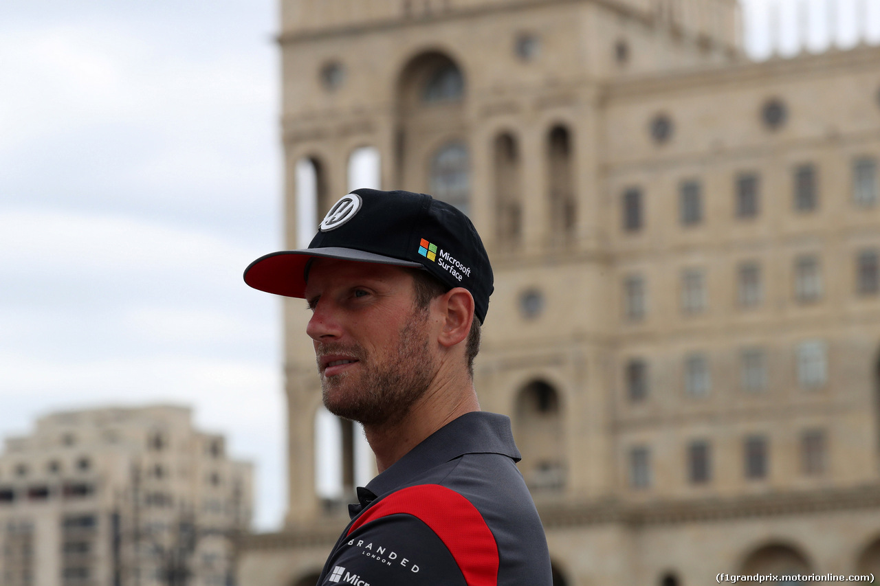 GP AZERBAIJAN, 22.06.2017 - Romain Grosjean (FRA) Haas F1 Team VF-17