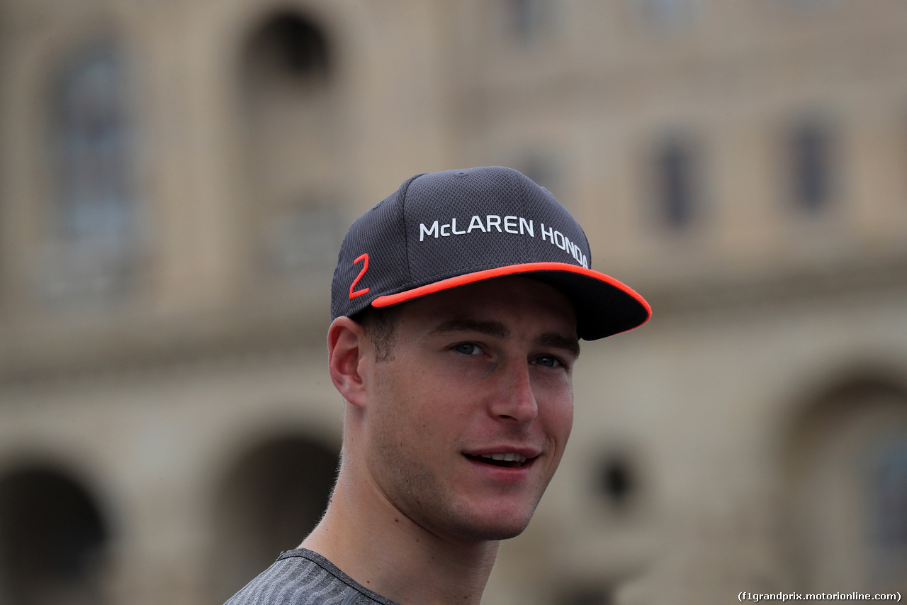 GP AZERBAIJAN, 22.06.2017 - Stoffel Vandoorne (BEL) McLaren MCL32