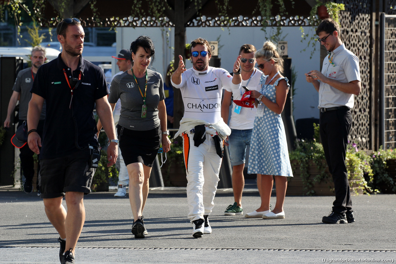 GP AZERBAIJAN, 24.06.2017 - Qualifiche, Fernando Alonso (ESP) McLaren MCL32