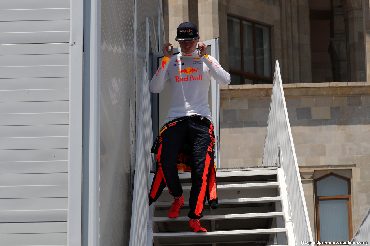 GP AZERBAIJAN, 23.06.2017 - Prove Libere 1, Max Verstappen (NED) Red Bull Racing RB13