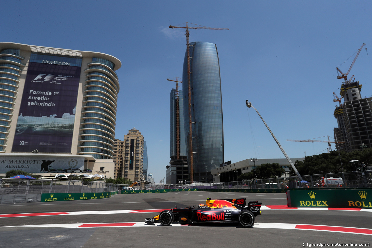 GP AZERBAIJAN, 23.06.2017 - Prove Libere 1, Max Verstappen (NED) Red Bull Racing RB13