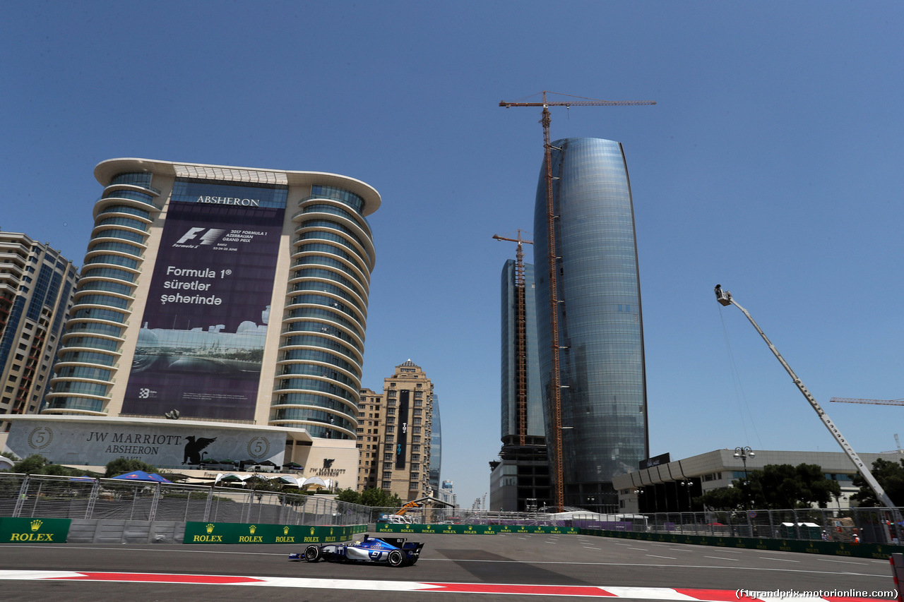 GP AZERBAIJAN, 23.06.2017 - Prove Libere 1, Marcus Ericsson (SUE) Sauber C36