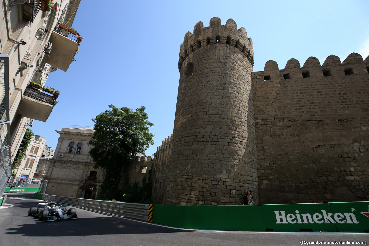 GP AZERBAIJAN, 23.06.2017 - Prove Libere 1, Lewis Hamilton (GBR) Mercedes AMG F1 W08