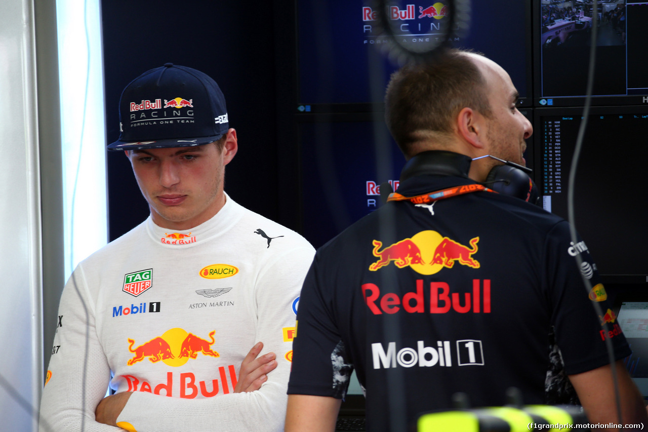 GP AZERBAIJAN, 23.06.2017 - Prove Libere 2, Max Verstappen (NED) Red Bull Racing RB13