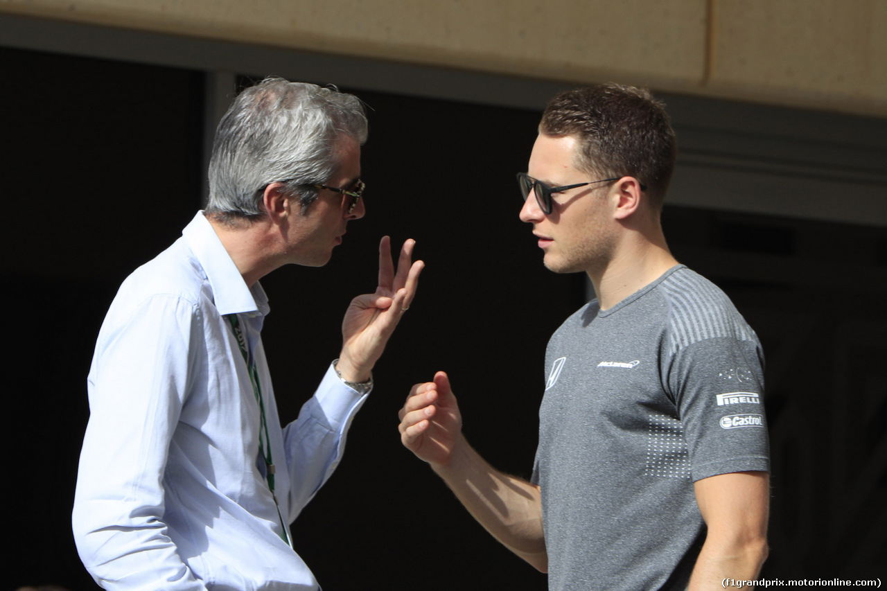 GP BAHRAIN, 16.04.2017 - Stoffel Vandoorne (BEL) McLaren MCL32