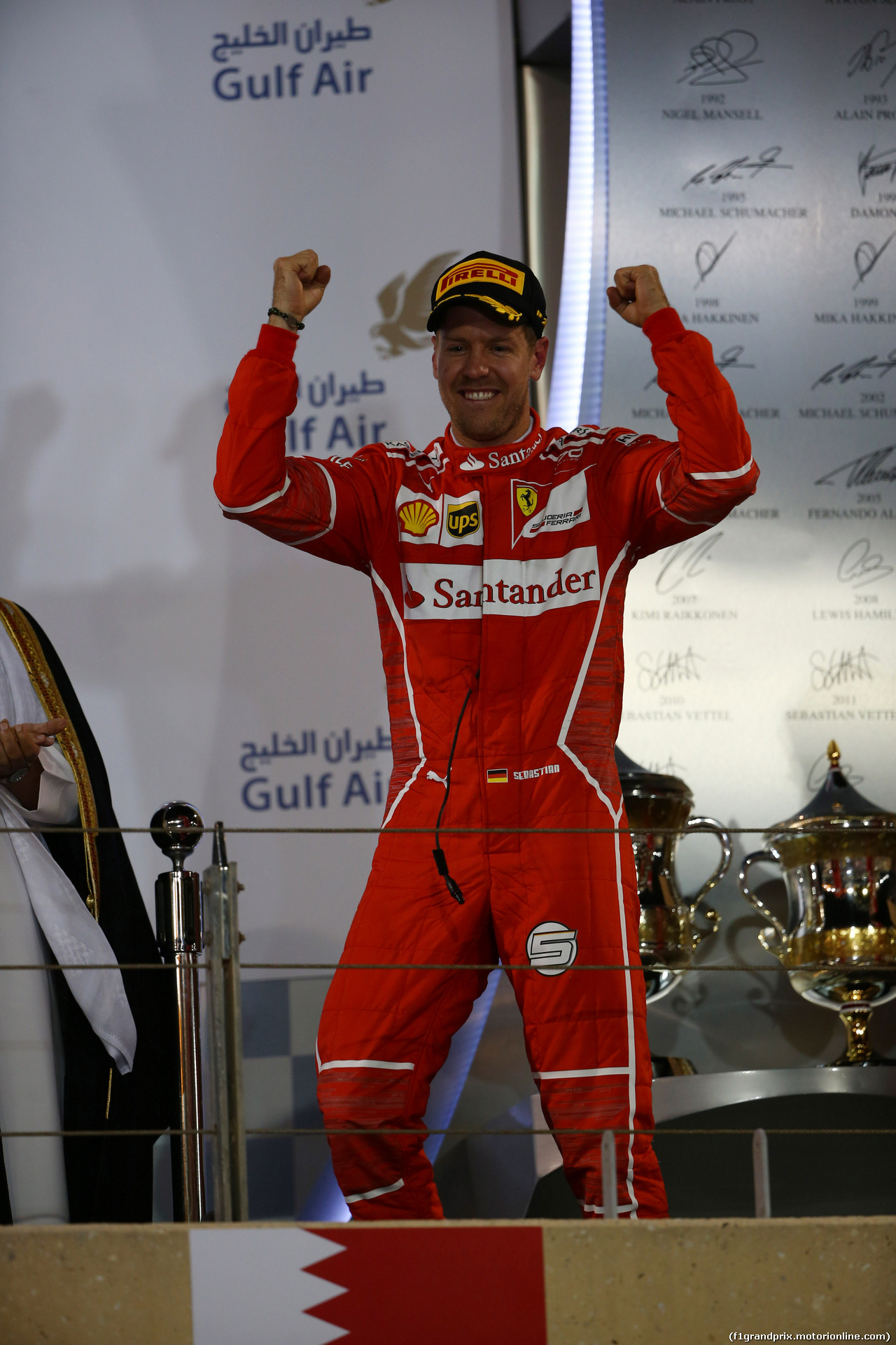 GP BAHRAIN, 16.04.2017 - Gara, Sebastian Vettel (GER) Ferrari SF70H vincitore