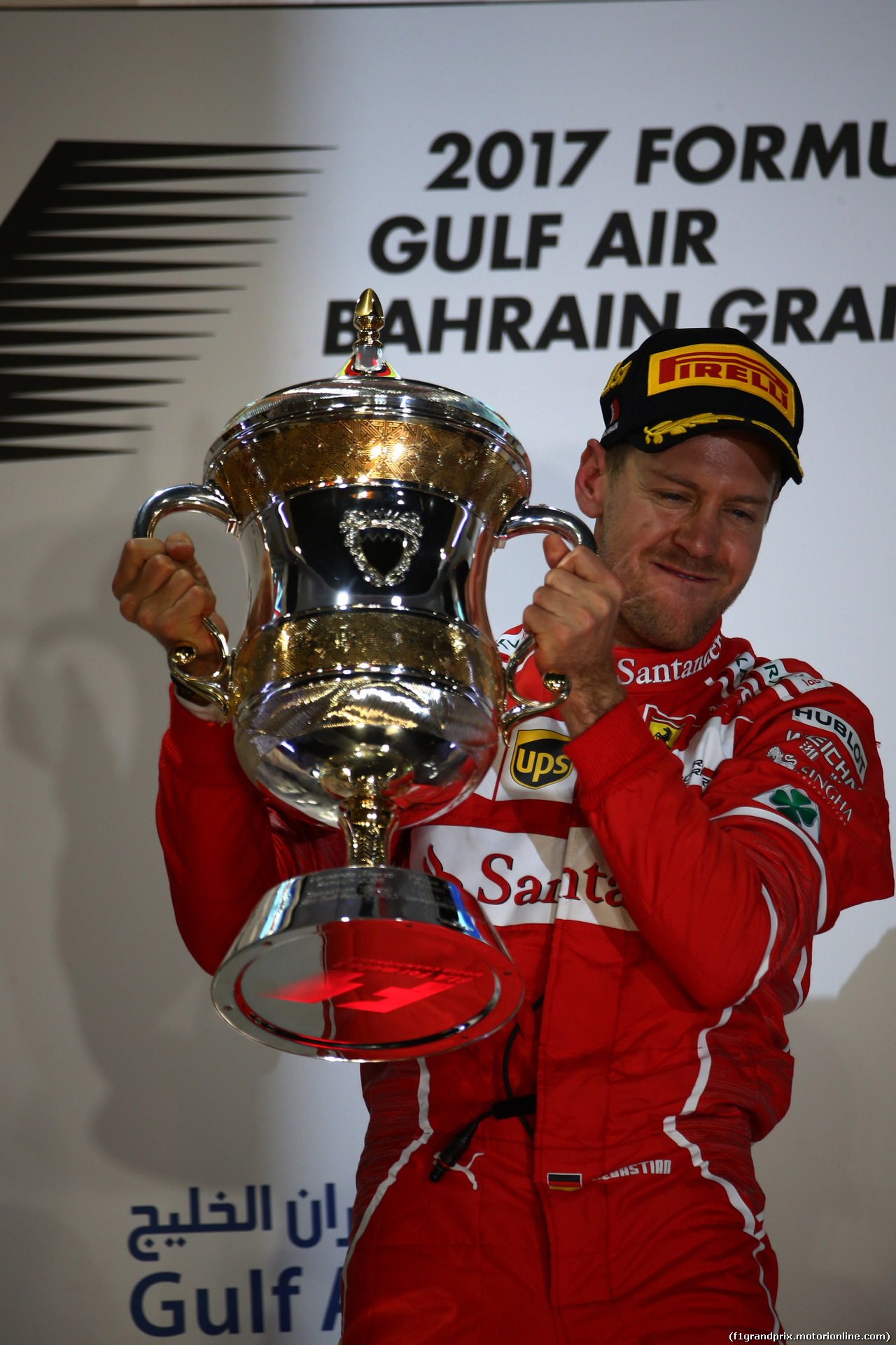 GP BAHRAIN, 16.04.2017 - Gara, Sebastian Vettel (GER) Ferrari SF70H vincitore