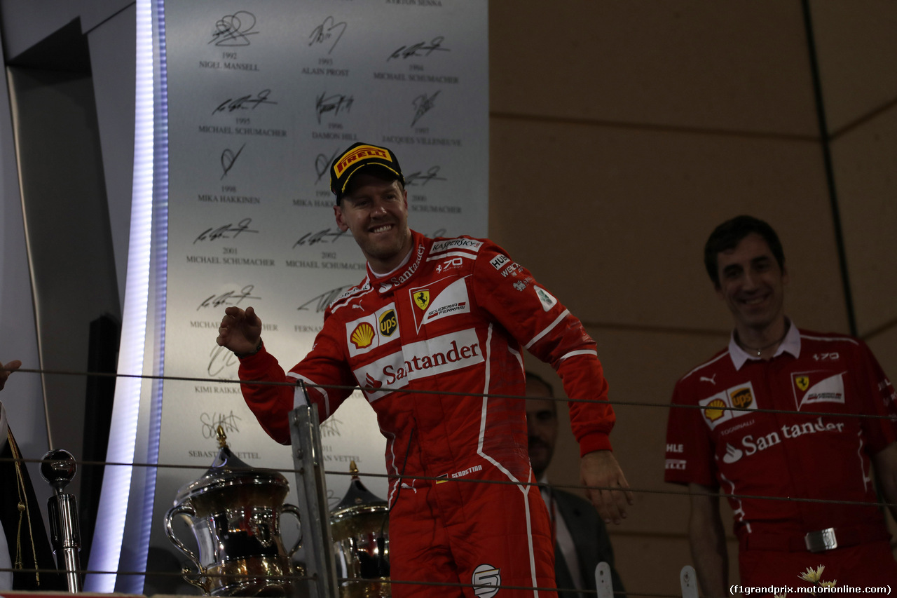 GP BAHRAIN, 16.04.2017 - Gara, Sebastian Vettel (GER) Ferrari SF70H vincitore
