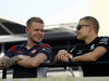 GP BAHRAIN, 16.04.2017 - Kevin Magnussen (DEN) Haas F1 Team VF-17 e Valtteri Bottas (FIN) Mercedes AMG F1 W08