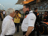 GP BAHRAIN, 16.04.2017 - Gara, Bernie Ecclestone (GBR) e Zak Brown (USA) McLaren Executive Director