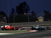 GP BAHRAIN, 16.04.2017 - Gara, Sebastian Vettel (GER) Ferrari SF70H e Valtteri Bottas (FIN) Mercedes AMG F1 W08