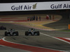 GP BAHRAIN, 16.04.2017 - Gara, Valtteri Bottas (FIN) Mercedes AMG F1 W08 e Lewis Hamilton (GBR) Mercedes AMG F1 W08