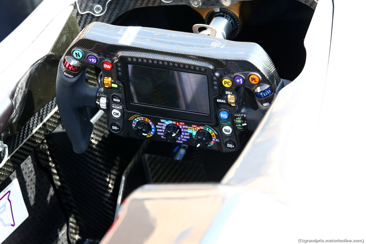 GP BAHRAIN, 13.04.2017 - The steering wheel of Mercedes AMG F1 W08