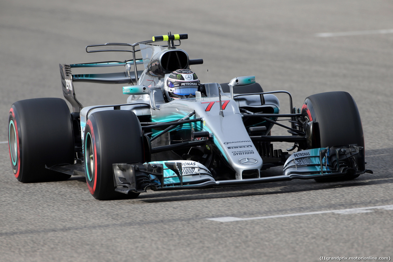 GP BAHRAIN, 15.04.2017 - Prove Libere 3, Valtteri Bottas (FIN) Mercedes AMG F1 W08