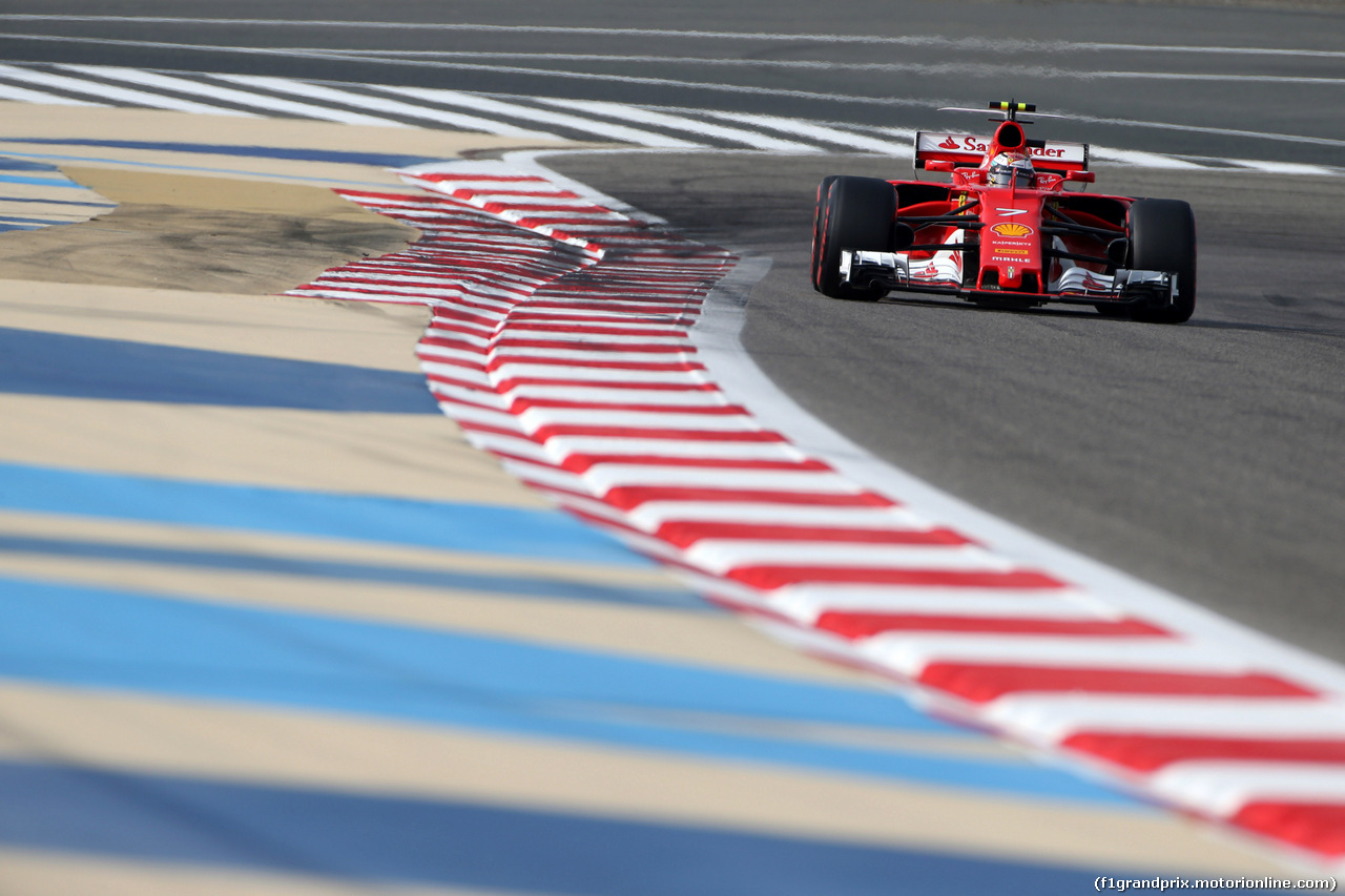 GP BAHRAIN, 15.04.2017 - Prove Libere 3, Kimi Raikkonen (FIN) Ferrari SF70H