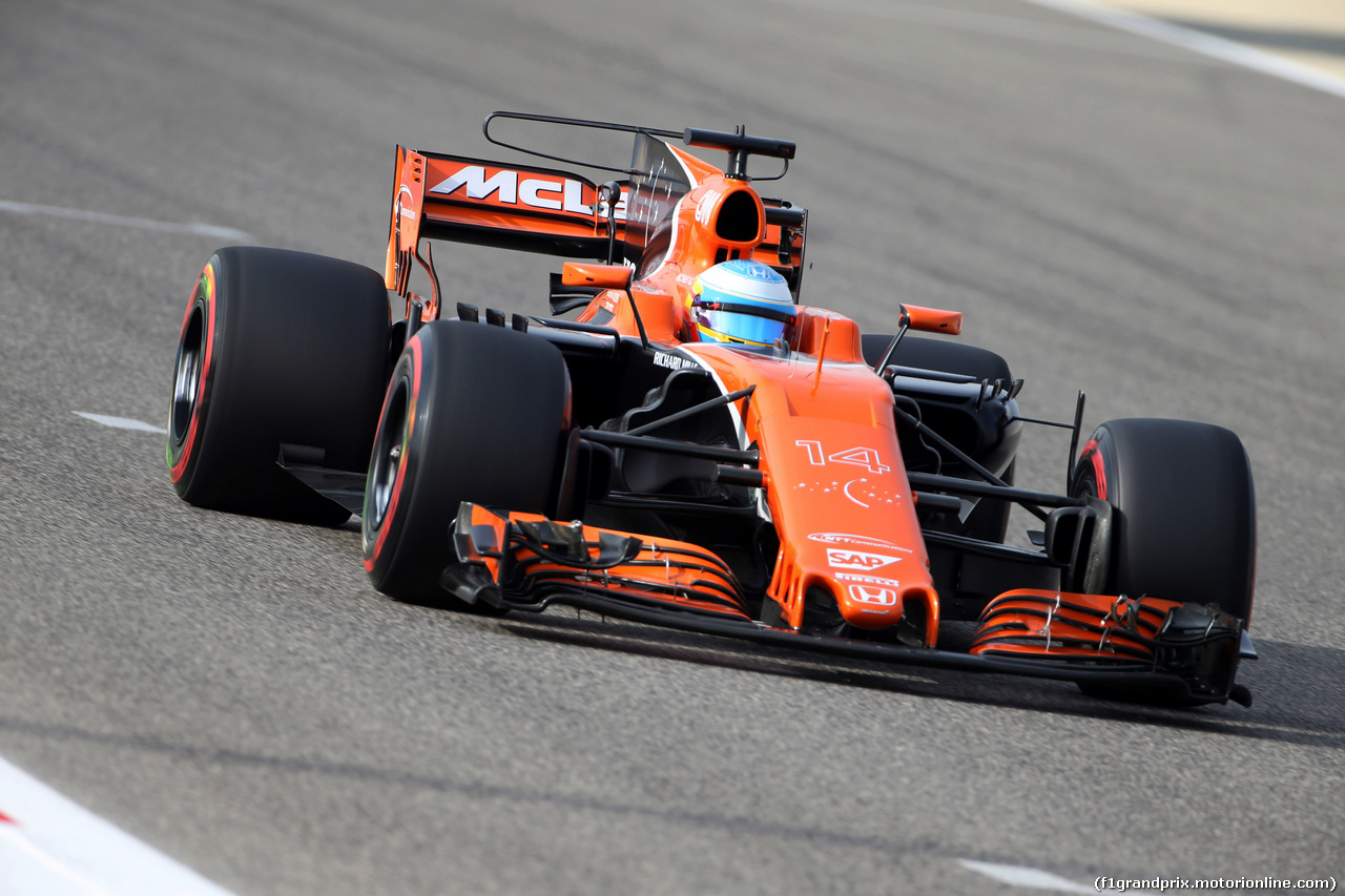 GP BAHRAIN, 15.04.2017 - Prove Libere 3, Fernando Alonso (ESP) McLaren MCL32