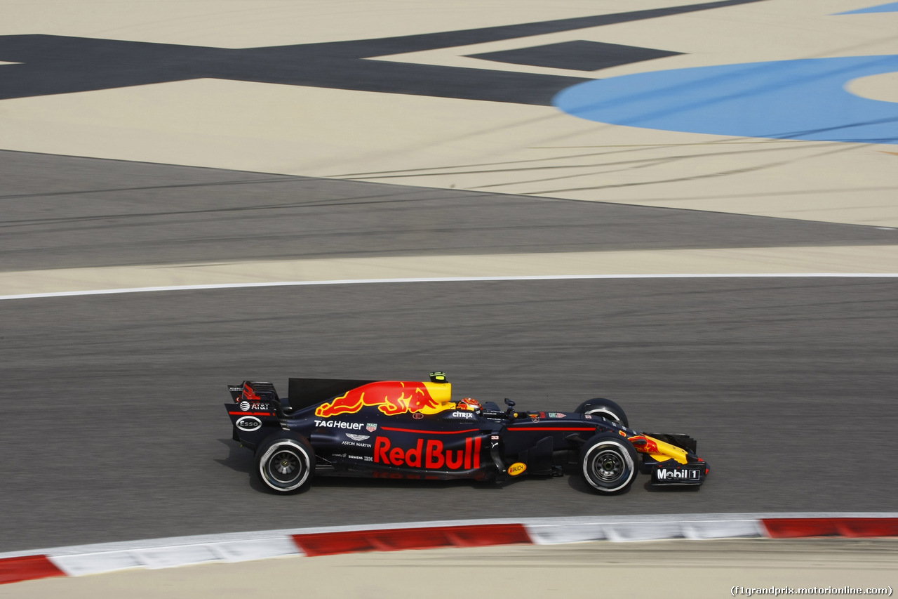 GP BAHRAIN, 15.04.2017 - Prove Libere 3, Max Verstappen (NED) Red Bull Racing RB13