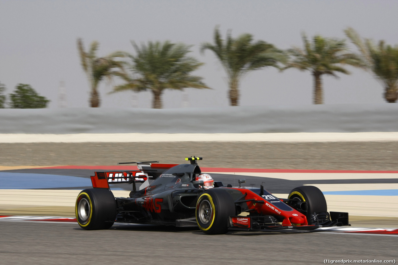 GP BAHRAIN, 15.04.2017 - Prove Libere 3, Kevin Magnussen (DEN) Haas F1 Team VF-17