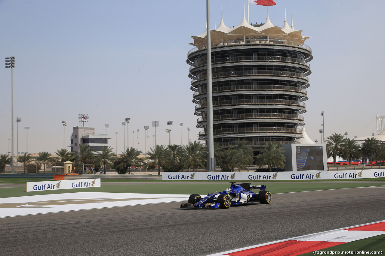 GP BAHRAIN, 15.04.2017 - Prove Libere 3, Pascal Wehrlein (GER) Sauber C36