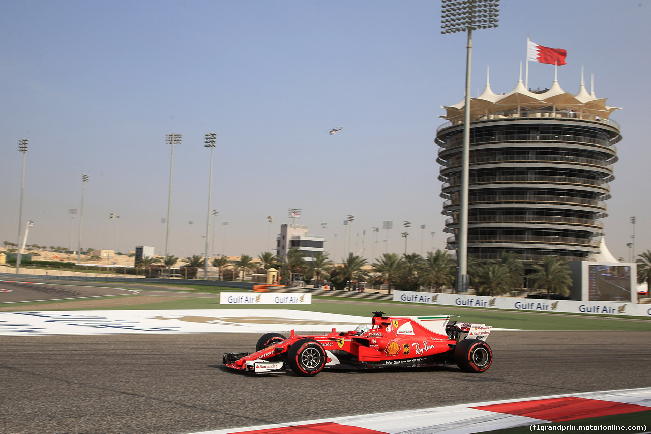 GP BAHRAIN, 15.04.2017 - Prove Libere 3, Sebastian Vettel (GER) Ferrari SF70H