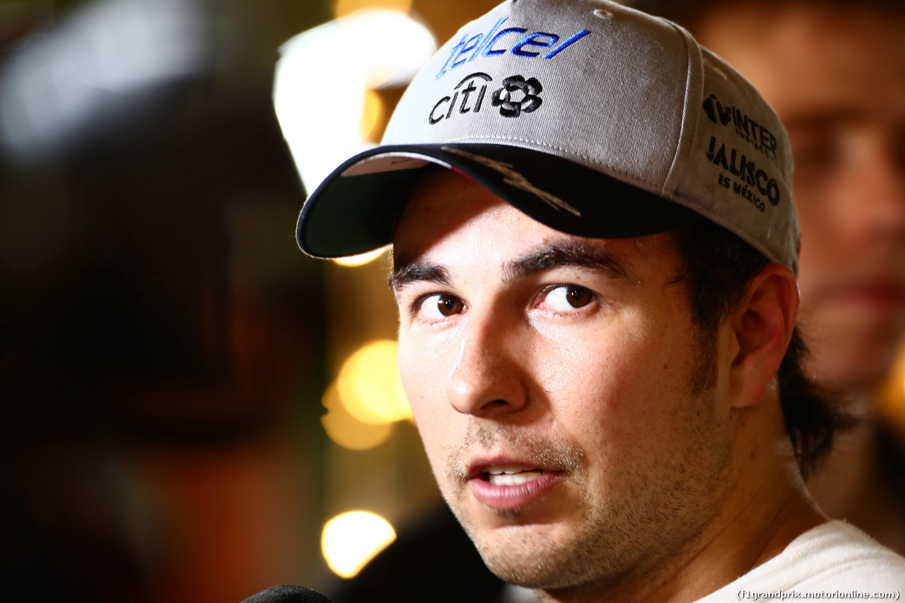 GP BAHRAIN, 15.04.2017 - Qualifiche, Sergio Perez (MEX) Sahara Force India F1 VJM010