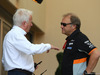 GP BAHRAIN, 15.04.2017 - Charlie Whiting (GBR), Gara director e safety delegate  e Robert Fernley (GBR) Sahara Force India F1 Team Deputy Team Principal