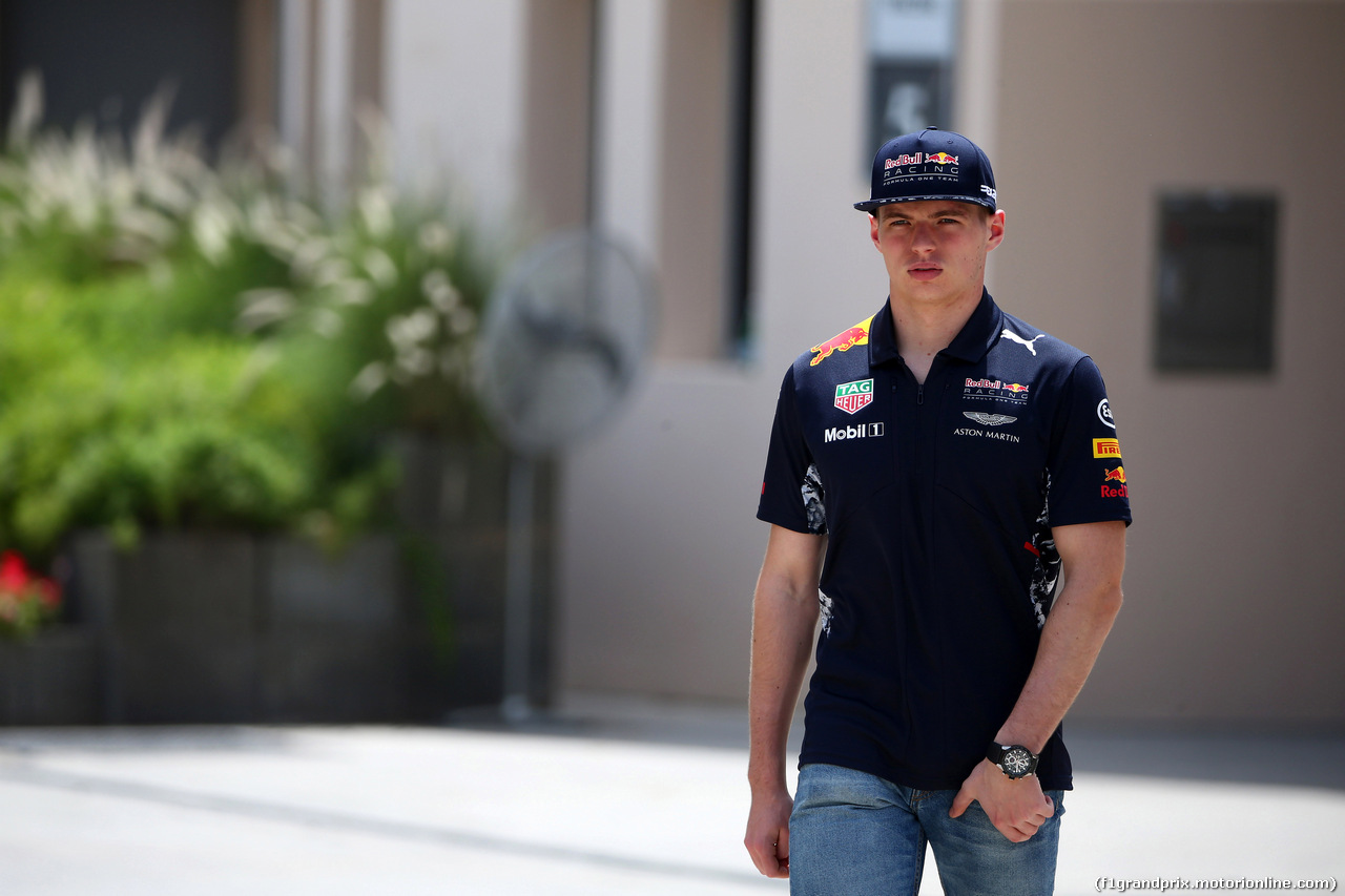 GP BAHRAIN, 14.04.2017 - Max Verstappen (NED) Red Bull Racing RB13