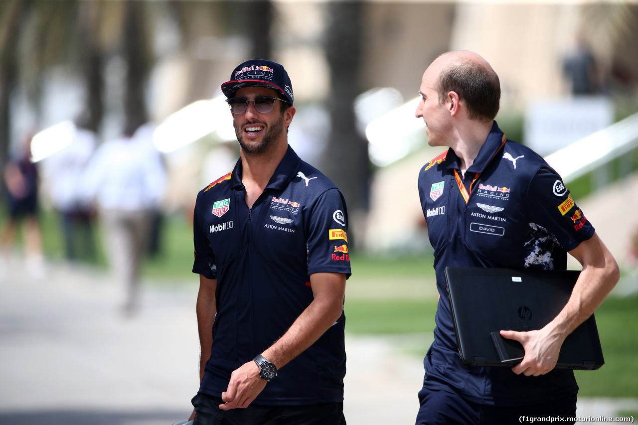 GP BAHRAIN, 14.04.2017 - Daniel Ricciardo (AUS) Red Bull Racing RB13