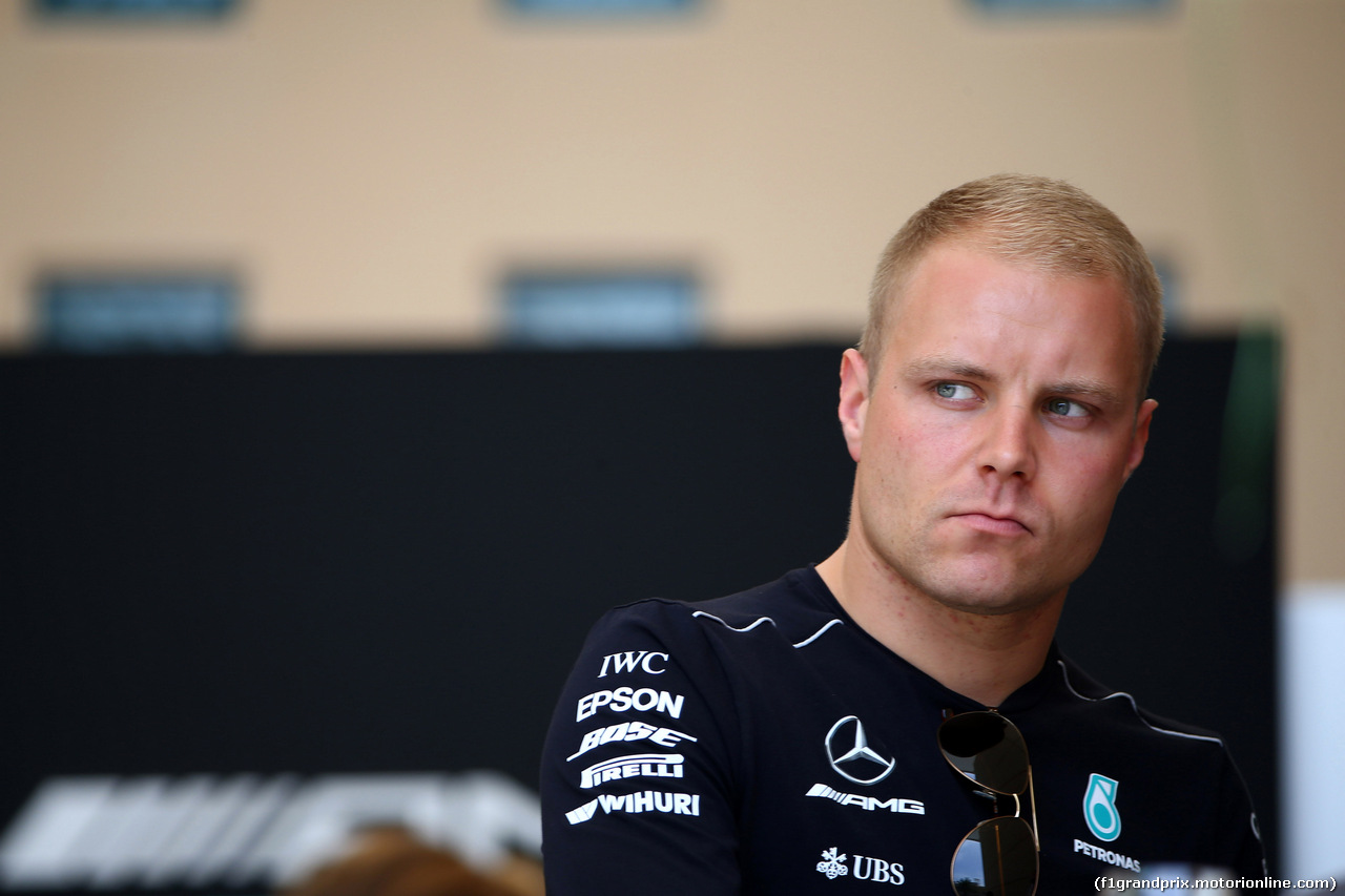 GP BAHRAIN, 14.04.2017 - Valtteri Bottas (FIN) Mercedes AMG F1 W08