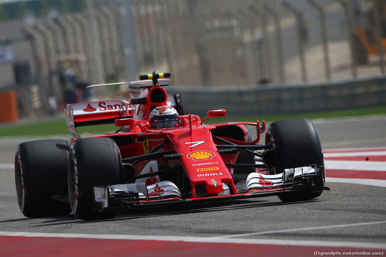 GP BAHRAIN, 14.04.2017 - Prove Libere 1, Kimi Raikkonen (FIN) Ferrari SF70H