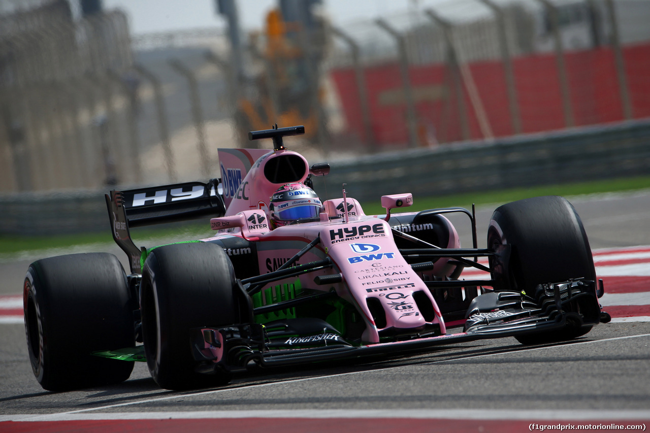 GP BAHRAIN, 14.04.2017 - Prove Libere 1, Sergio Perez (MEX) Sahara Force India F1 VJM010