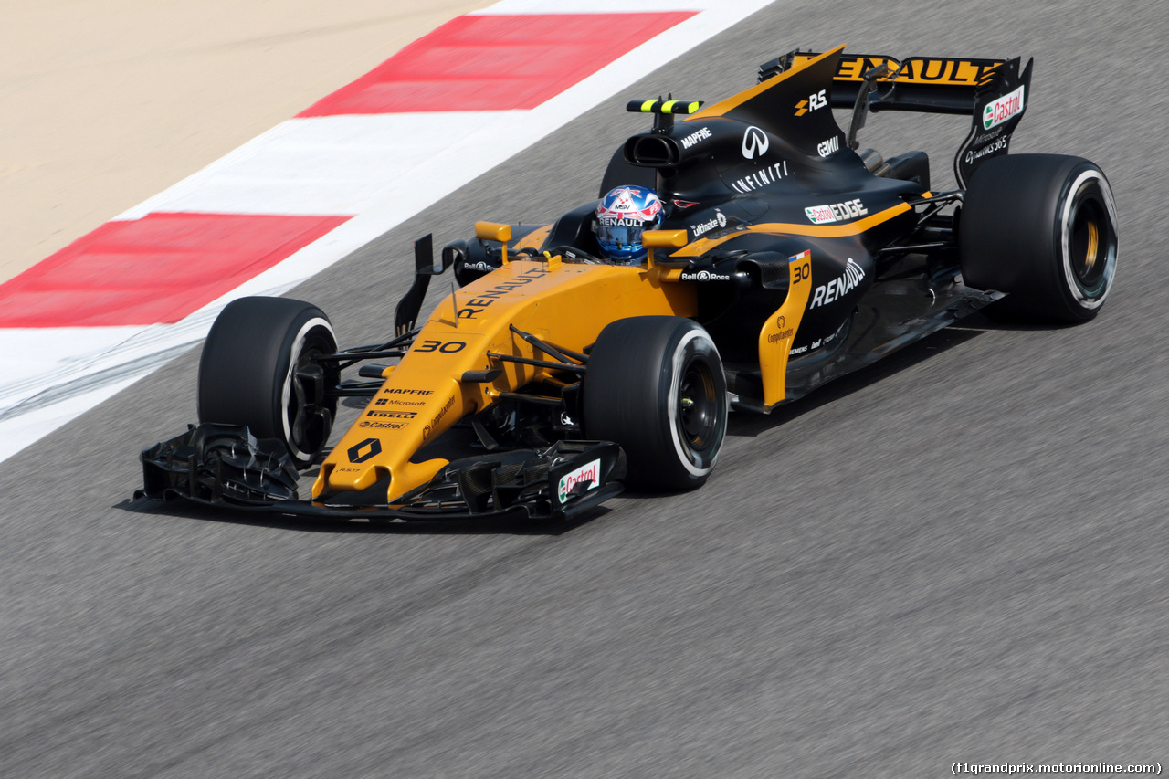 GP BAHRAIN, 14.04.2017 - Prove Libere 1, Jolyon Palmer (GBR) Renault Sport F1 Team RS17