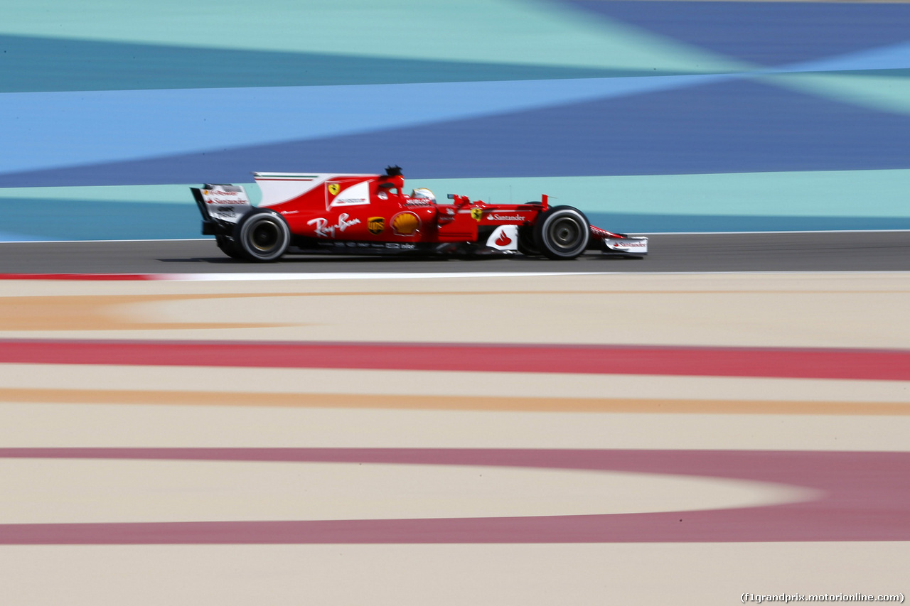 GP BAHRAIN, 14.04.2017 - Prove Libere 1, Sebastian Vettel (GER) Ferrari SF70H