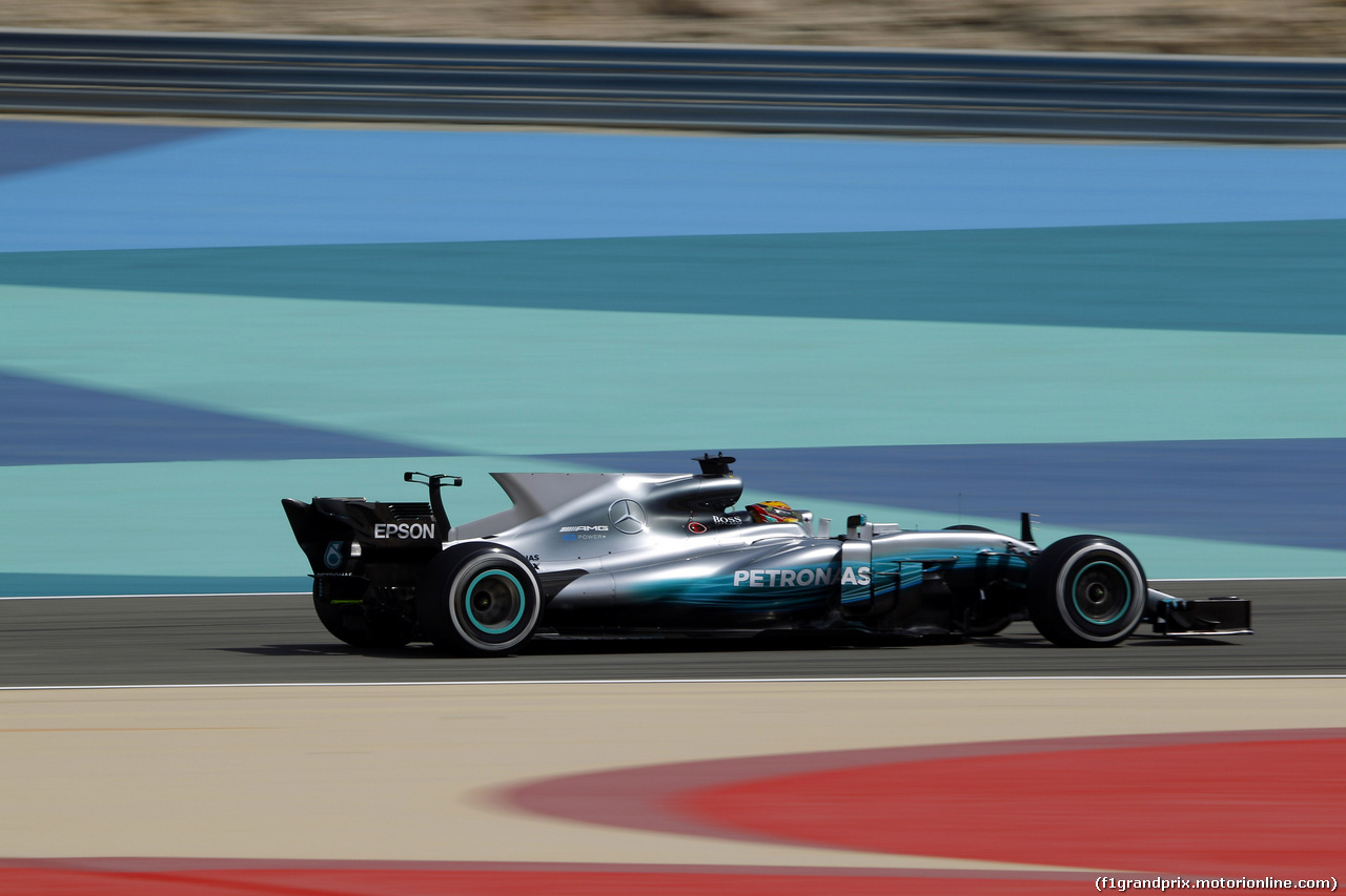 GP BAHRAIN, 14.04.2017 - Prove Libere 1, Lewis Hamilton (GBR) Mercedes AMG F1 W08