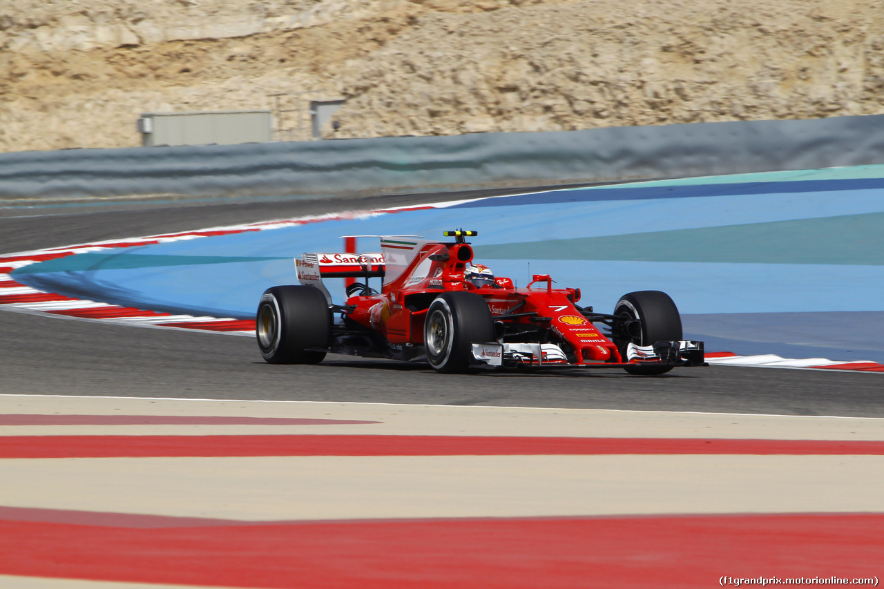 GP BAHRAIN, 14.04.2017 - Prove Libere 1, Kimi Raikkonen (FIN) Ferrari SF70H