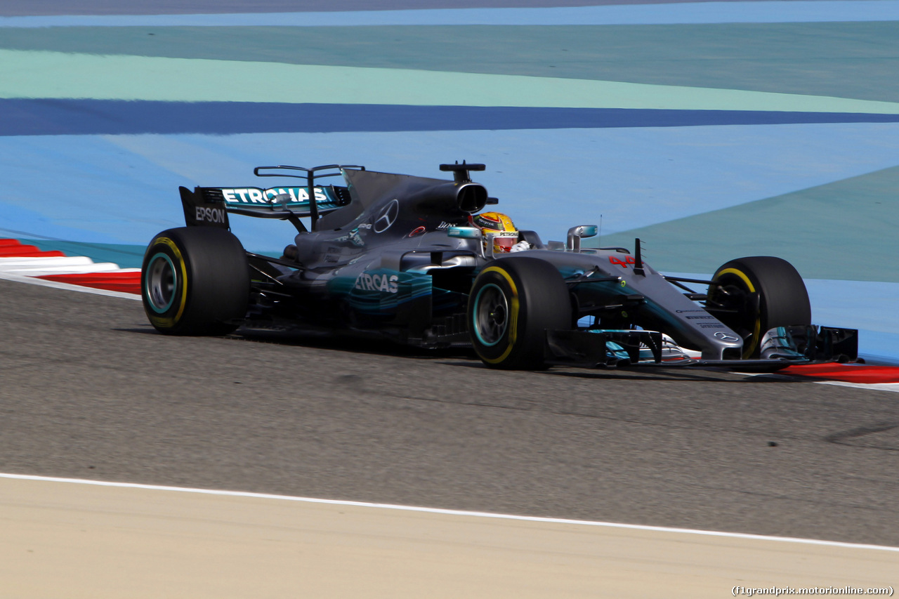 GP BAHRAIN, 14.04.2017 - Prove Libere 1, Lewis Hamilton (GBR) Mercedes AMG F1 W08