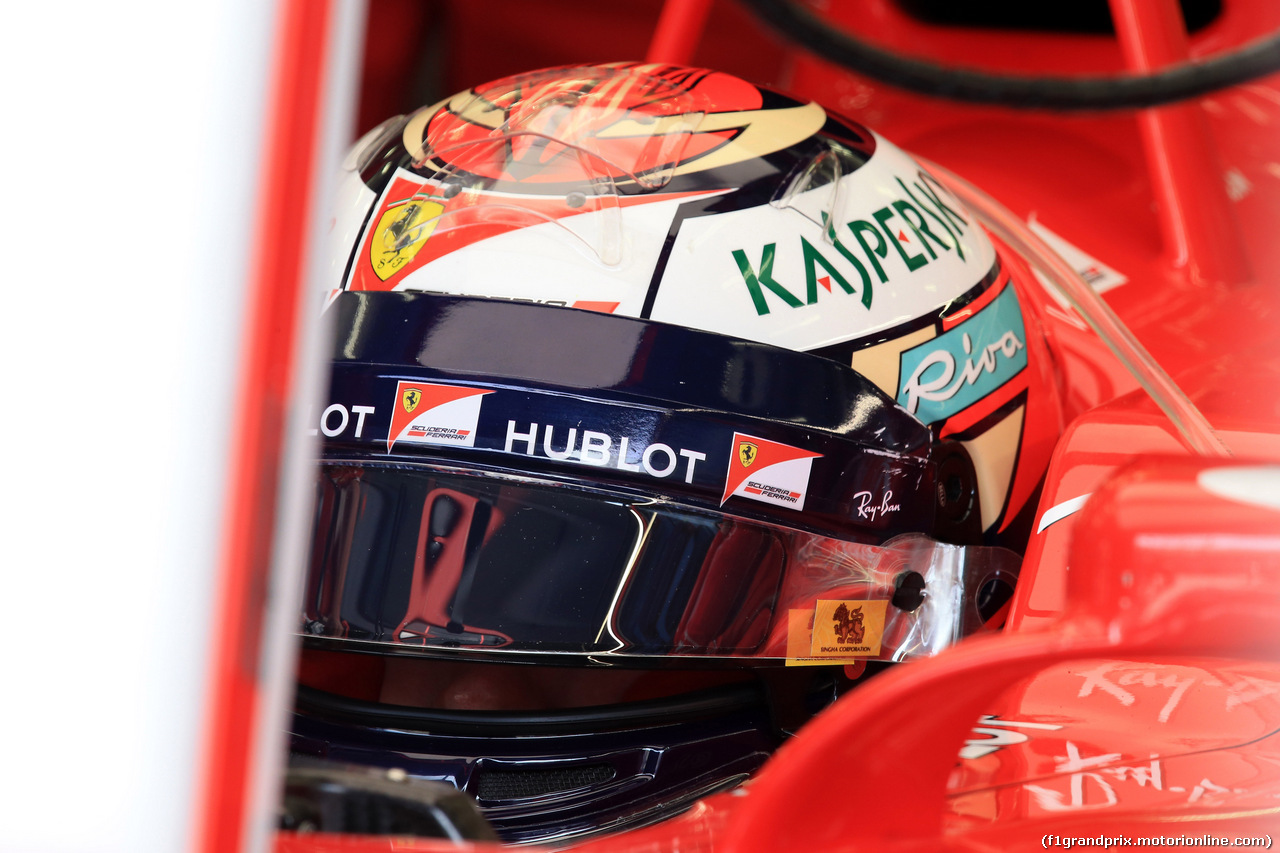 GP BAHRAIN, 14.04.2017 - Prove Libere 1, Kimi Raikkonen (FIN) Ferrari SF70H