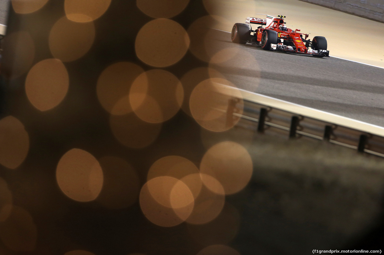 GP BAHRAIN, 14.04.2017 - Prove Libere 2, Kimi Raikkonen (FIN) Ferrari SF70H