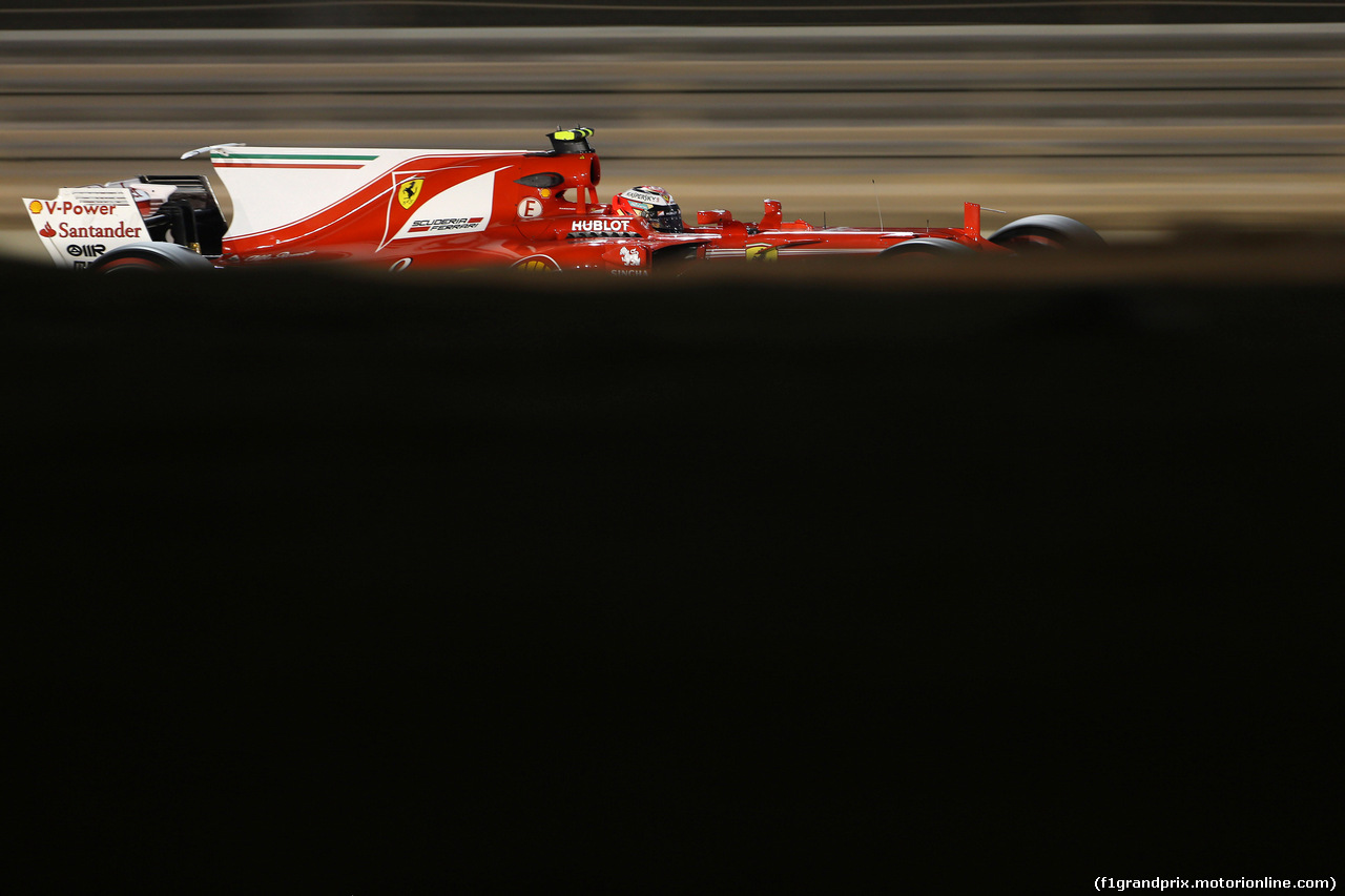 GP BAHRAIN, 14.04.2017 - Prove Libere 2, Kimi Raikkonen (FIN) Ferrari SF70H