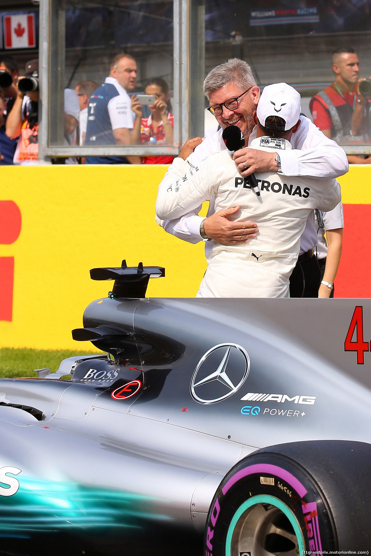 GP BELGIO, 26.08.2017 - Qualifiche, Lewis Hamilton (GBR) Mercedes AMG F1 W08 e Ross Brawn (GBR) Formula One Managing Director of Motorsports