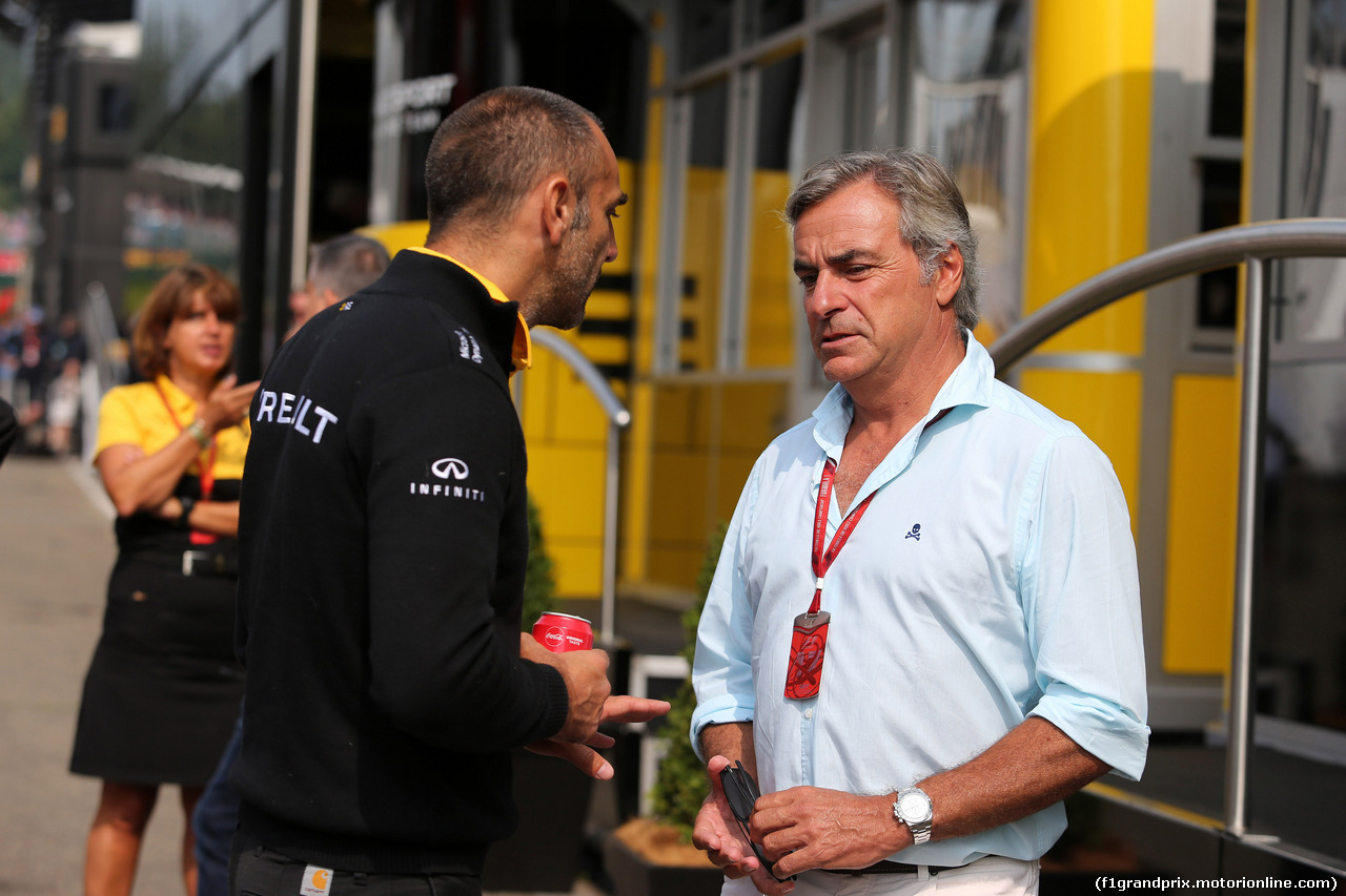 GP BELGIO, 27.08.2017 -  Gara, Cyril Abiteboul (FRA) Renault Sport F1 Managing Director e Carlos Sainz (ESP) WRC Champion former