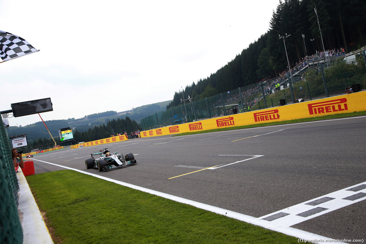 GP BELGIO, 27.08.2017 -  Gara, Lewis Hamilton (GBR) Mercedes AMG F1 W08 vincitore