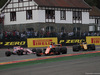 GP BELGIO, 27.08.2017 -  Gara, Fernando Alonso (ESP) McLaren MCL32 davanti a Nico Hulkenberg (GER) Renault Sport F1 Team RS17