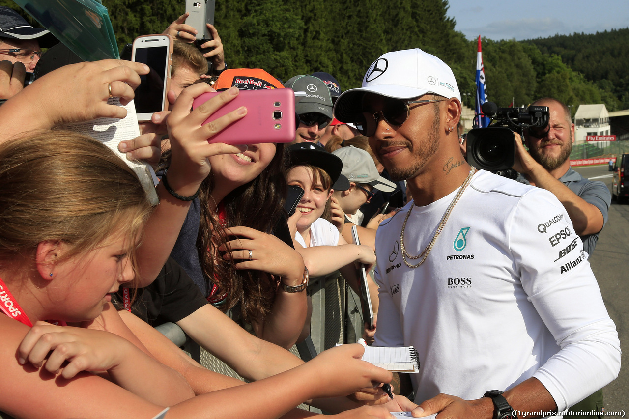 GP BELGIO, 24.08.2017 - Lewis Hamilton (GBR) Mercedes AMG F1 W08