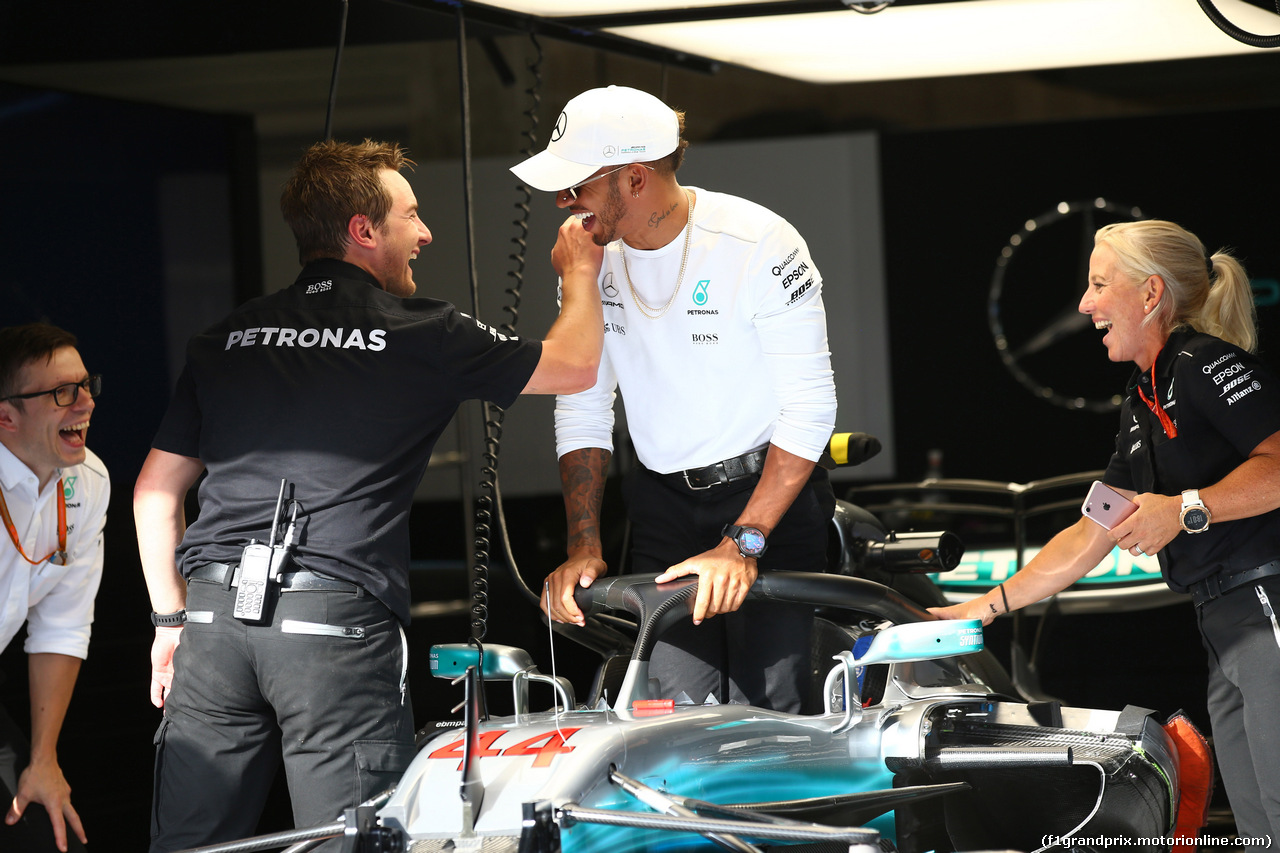 GP BELGIO, 24.08.2017 - Lewis Hamilton (GBR) Mercedes AMG F1 W08