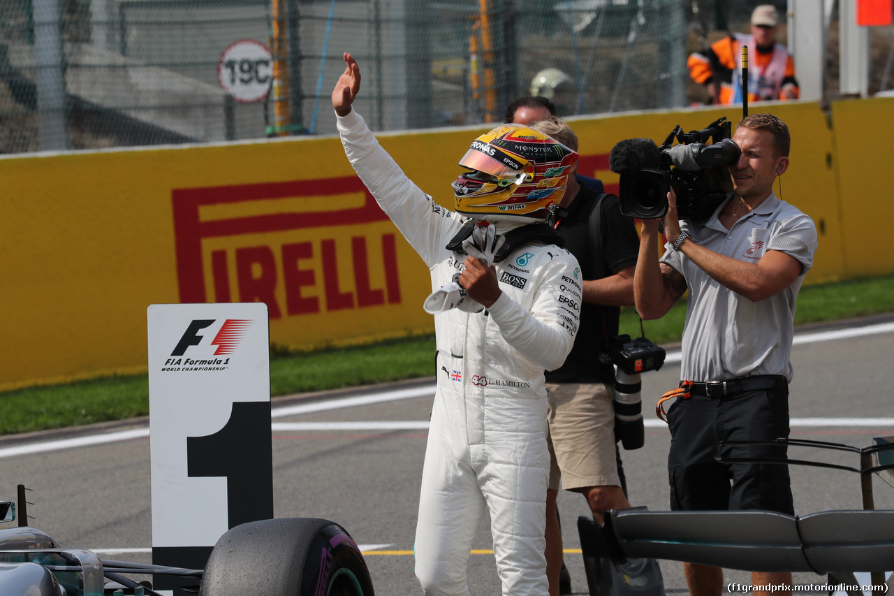 GP BELGIO, 26.08.2017 - Qualifiche, Lewis Hamilton (GBR) Mercedes AMG F1 W08 pole position