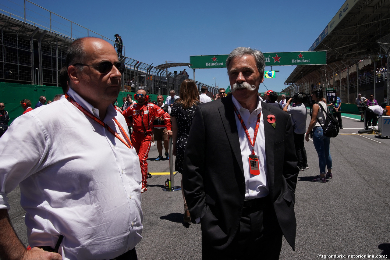 GP BRASILE, 12.11.2017 - Gara, Luca Colajanni (ITA), Formula One Senior Communications Officer e Chase Carey (USA) Formula One Group Chairman