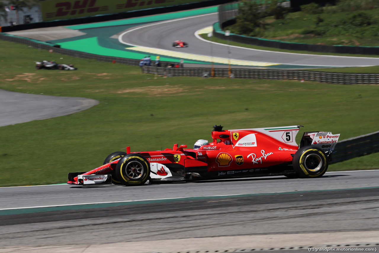 GP BRASILE, 12.11.2017 - Gara, Sebastian Vettel (GER) Ferrari SF70H