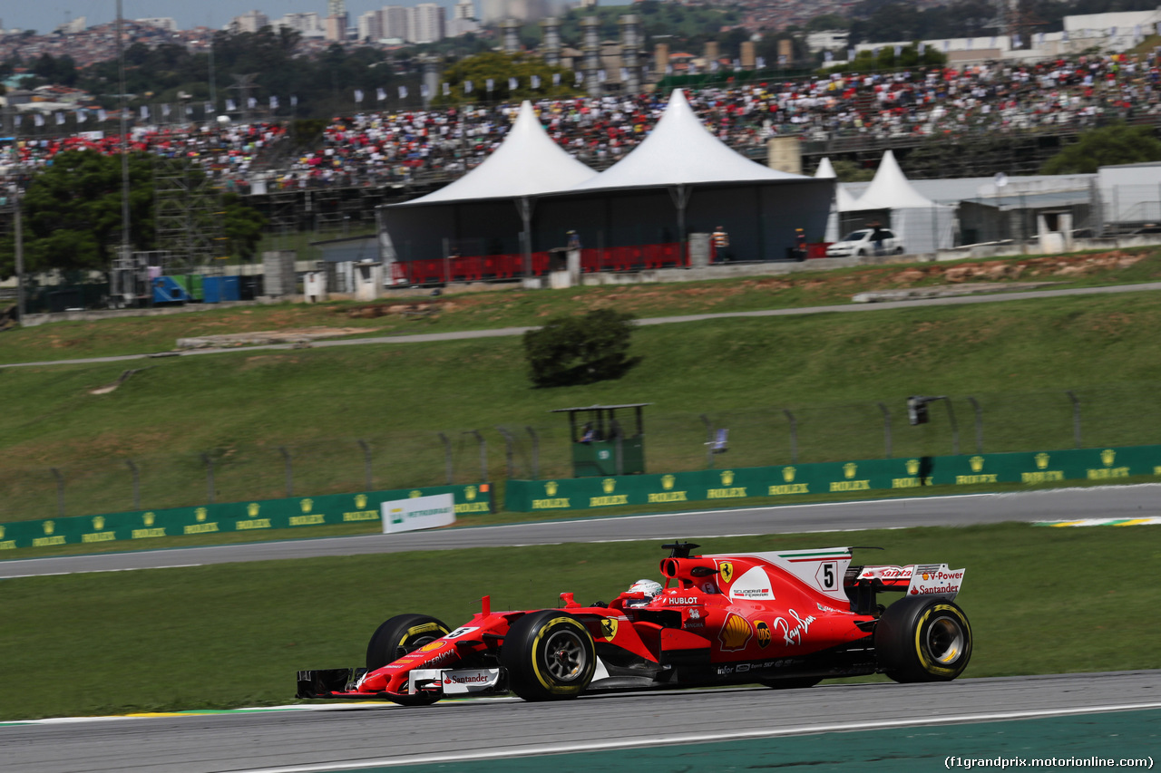 GP BRASILE, 12.11.2017 - Gara, Sebastian Vettel (GER) Ferrari SF70H