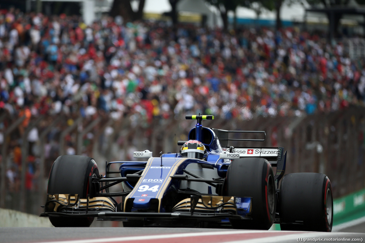 GP BRASILE, 11.11.2017 - Prove Libere 3, Pascal Wehrlein (GER) Sauber C36